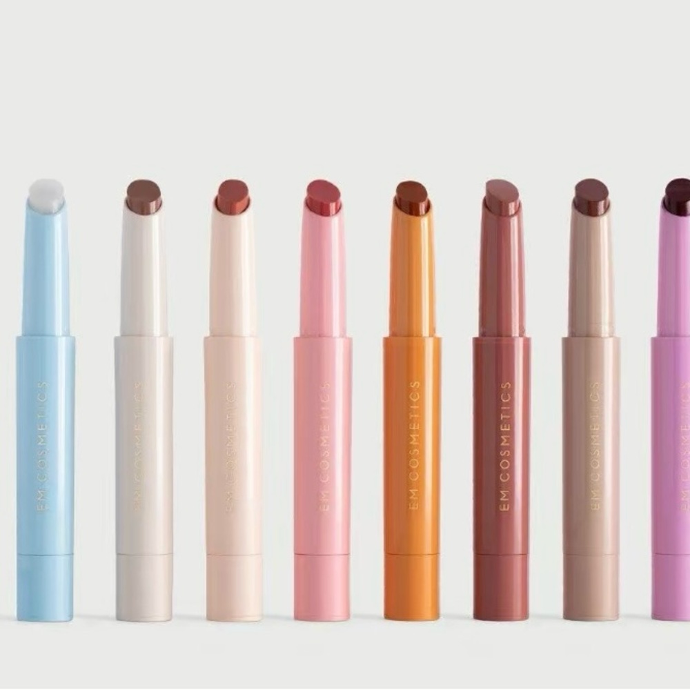 EM Cosmetics Blue and Cream Lip Balm & Gloss Set